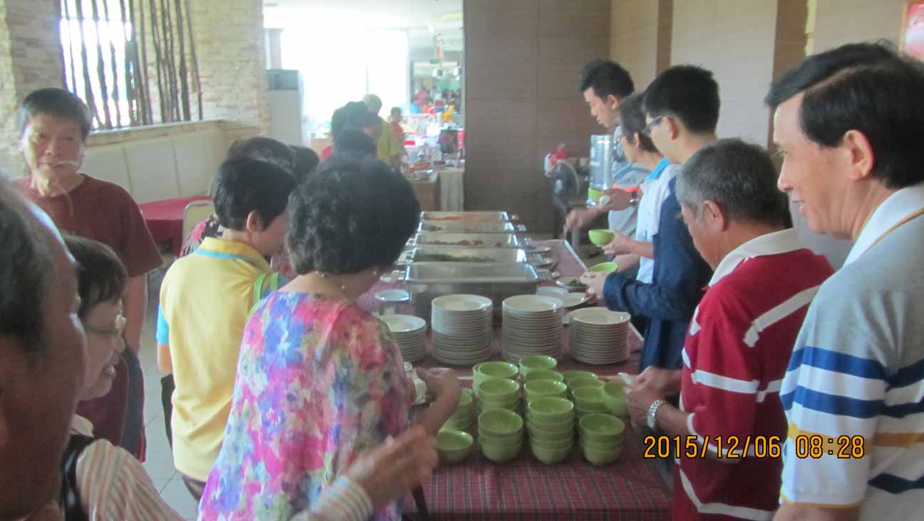 Breakfast_at_Buaphud 04.JPG 87.7K